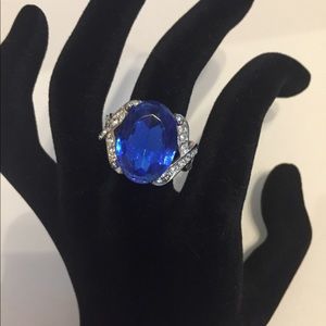 Vintage Fashion Jewelry Blue Stone Ring
